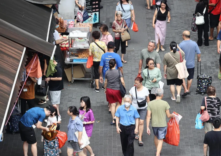 新加坡300万公民将获最高600元补助,12月起陆续发放