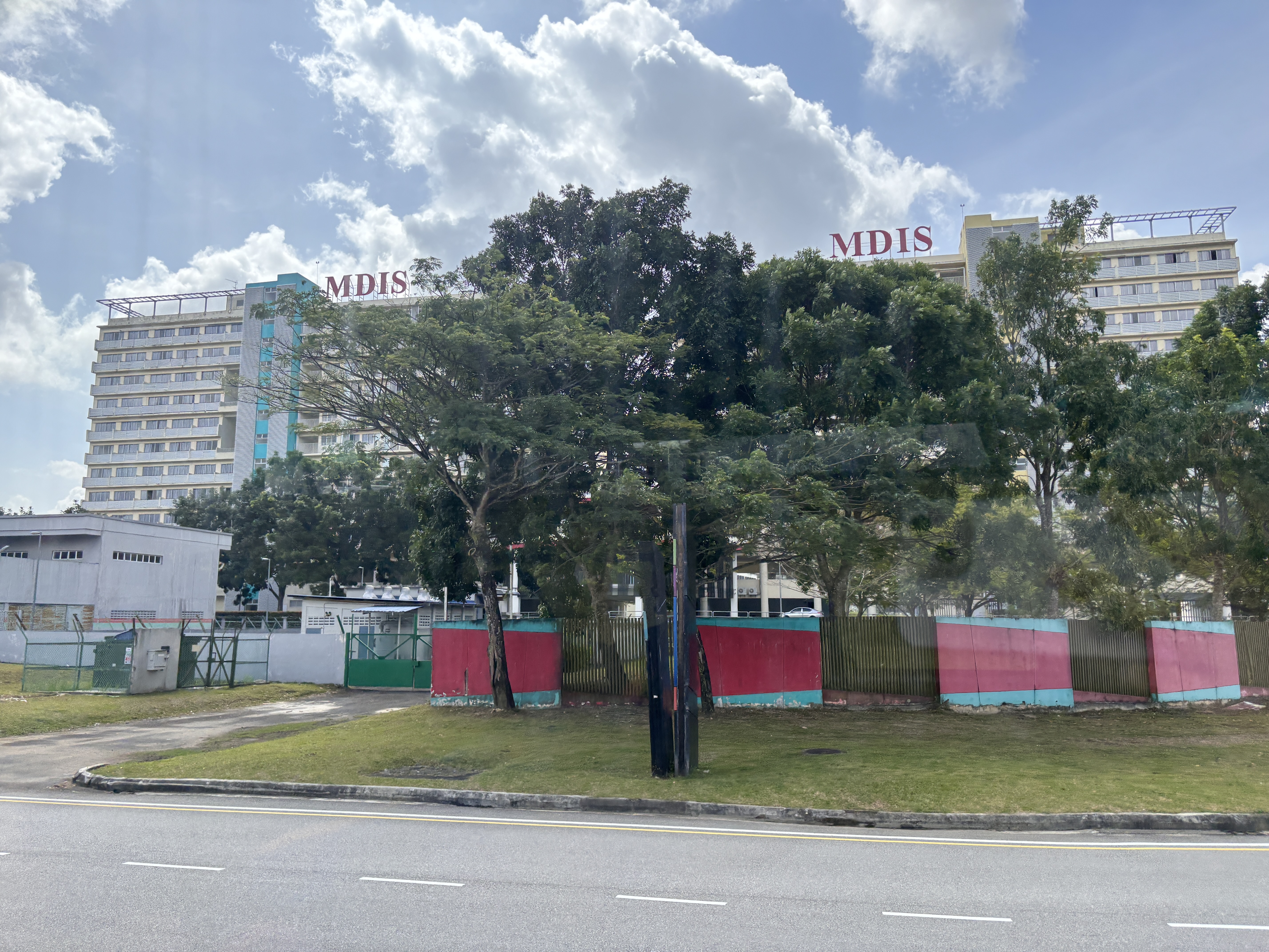 新加坡房价规律曝光:500米内外,差价可能20万