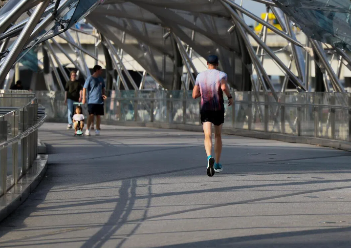 新加坡幸福指数东南亚第一,全球排名为何小幅回落